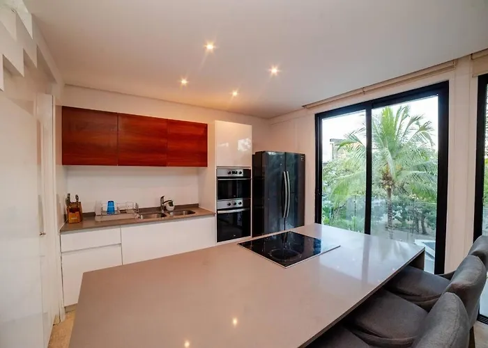 Luxury Penthouse - Panoramic *